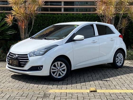 HYUNDAI HB20 1.0 COMFORT 12V FLEX 4P MANUAL